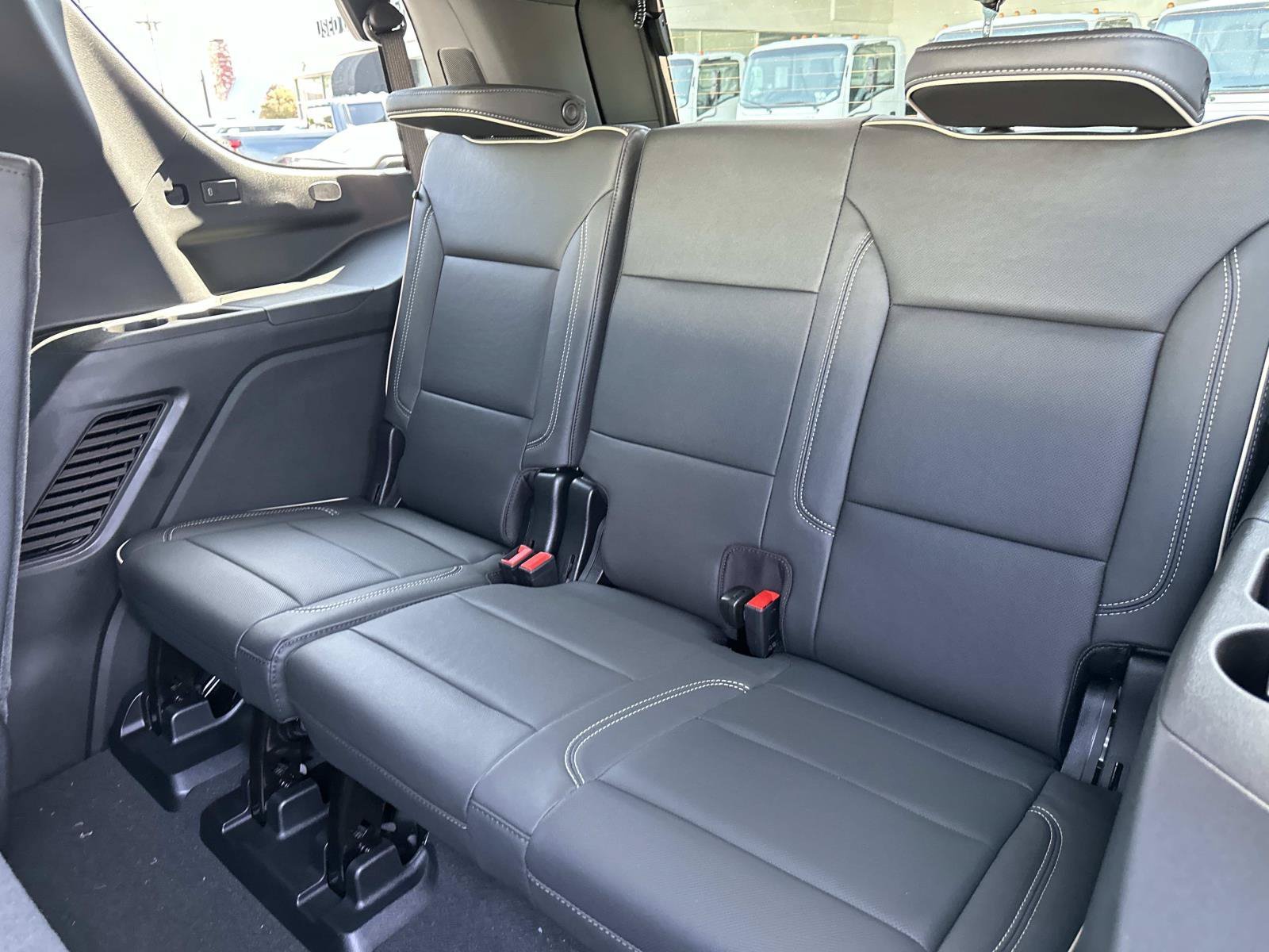 New 2027 GMC Yukon Elevation w/ Elevation Premium Package RWD image 25