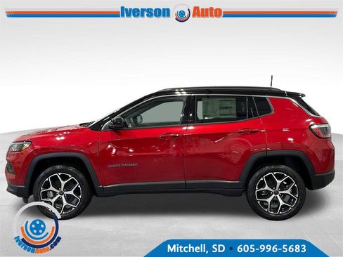 New 2026 Jeep Compass Limited AWD/4WD image 4