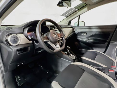 Used 2021 Nissan Versa SV FWD image 30