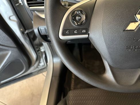 Used 2019 Mitsubishi Eclipse Cross LE AWD/4WD image 10