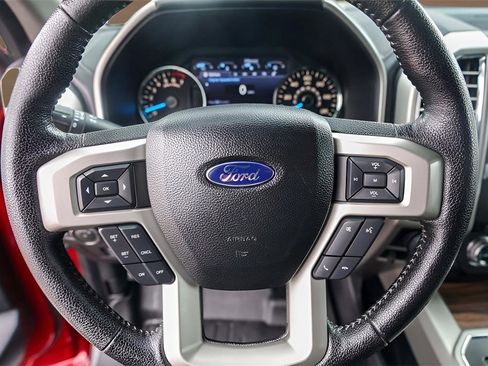 Used 2016 Ford F150 Lariat w/ Equipment Group 502A Luxury image 14