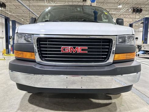 Used 2024 GMC Savana 2500 w/ Driver Convenience Package RWD image 25