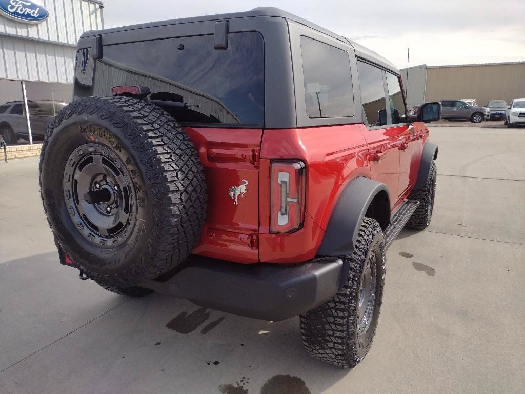 New 2024 Ford Bronco Outer Banks AWD/4WD image 5