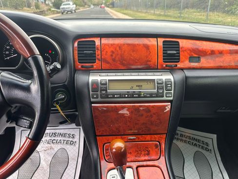 Used 2008 Lexus SC 430 Convertible RWD image 18