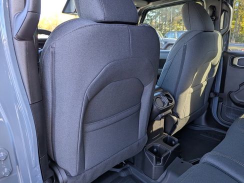 New 2026 Jeep Wrangler Willys AWD/4WD image 24