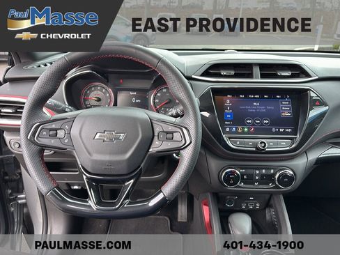 Used 2023 Chevrolet TrailBlazer RS w/ Sun and Liftgate Package image 12