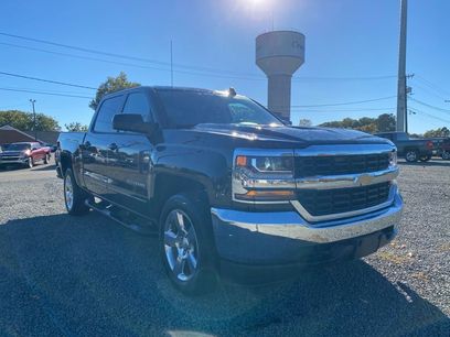 Used 2018 Chevrolet Silverado 1500 LT w/ Trailering Package
