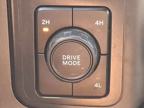 Certified 2022 Ford F150 XLT w/ Equipment Group 302A High image 24