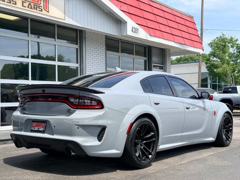 Used 2020 Dodge Charger SRT Hellcat RWD image 3