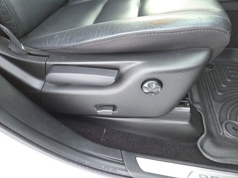 Used 2022 Dodge Durango GT image 40