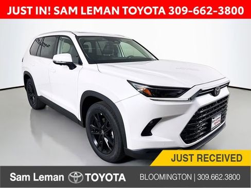 New 2026 Toyota Grand Highlander AWD image 1