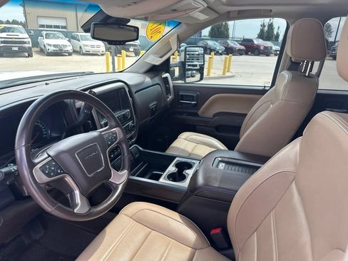 Used 2017 GMC Sierra 3500 Denali w/ Duramax Plus Package AWD/4WD image 14
