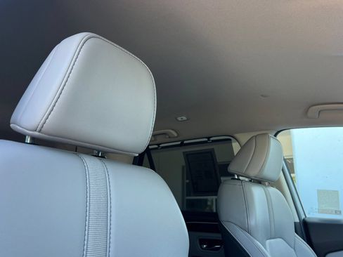 Used 2024 Honda Pilot EX-L image 22