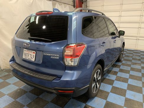 Used 2017 Subaru Forester 2.5i w/ Alloy Wheel Package image 5