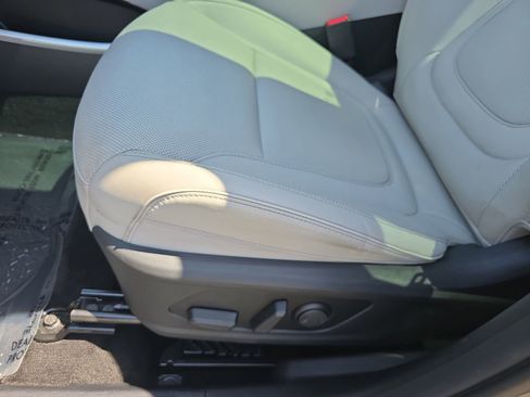 Used 2022 Hyundai Tucson Limited FWD image 29