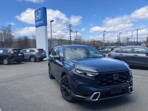 Used 2024 Honda CR-V Sport Touring image 2