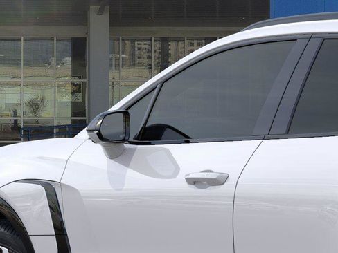 New 2025 Chevrolet Blazer EV RS AWD/4WD image 12