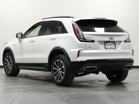 Used 2024 Cadillac XT4 Sport image 6