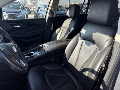 Used 2020 Buick Envision Essence image 28