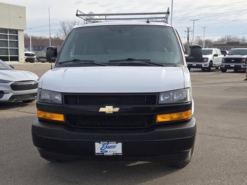 Used 2020 Chevrolet Express 2500 w/ Enhanced Convenience Package image 3