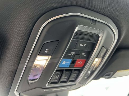 Used 2024 Jeep Grand Cherokee Limited 4xe AWD/4WD image 33
