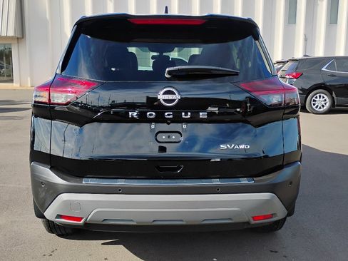 Used 2022 Nissan Rogue SV w/ SV Premium Package image 7