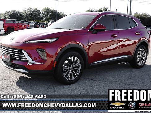 New 2025 Buick Envision Preferred image 3