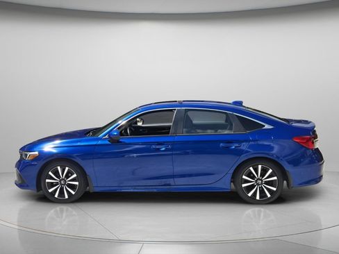 Certified 2024 Honda Civic EX image 4