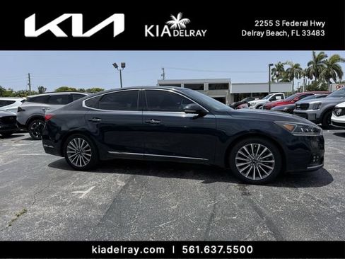 Used 2017 Kia Cadenza Technology FWD image 1