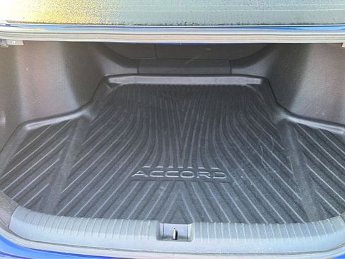 Used 2024 Honda Accord Sport image 32