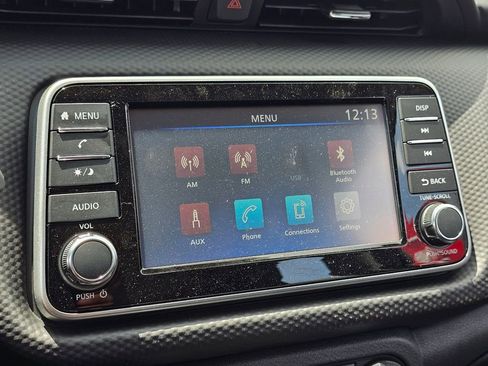 New 2025 Nissan Kicks Play S image 8