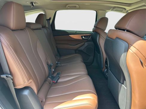 Certified 2024 Acura MDX SH-AWD w/ Technology Package image 11