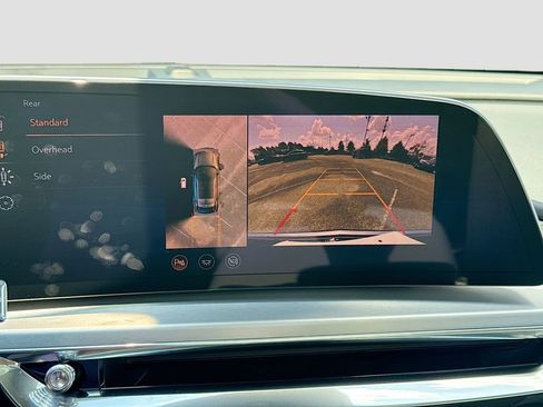 New 2025 Cadillac Lyriq Luxury image 14