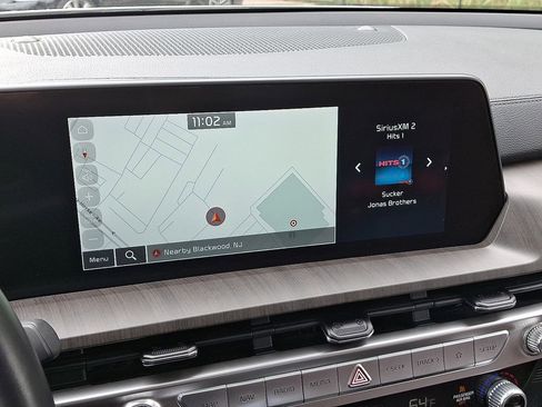Used 2023 Kia Telluride EX w/ EX Captain's Chair Package FWD image 21