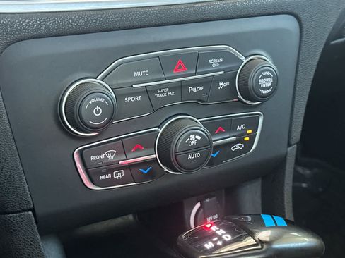 Used 2019 Dodge Charger R/T w/ Driver Confidence Group RWD image 19