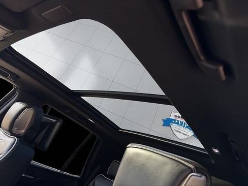 Used 2025 GMC Yukon AT4 Ultimate w/ LPO, Floor Liner Package AWD/4WD image 34
