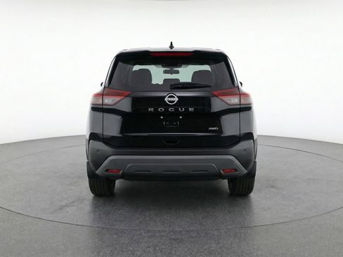 Used 2025 Nissan Rogue SV AWD/4WD image 7