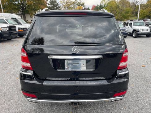 Used 2011 Mercedes-Benz GL 550 4MATIC image 5