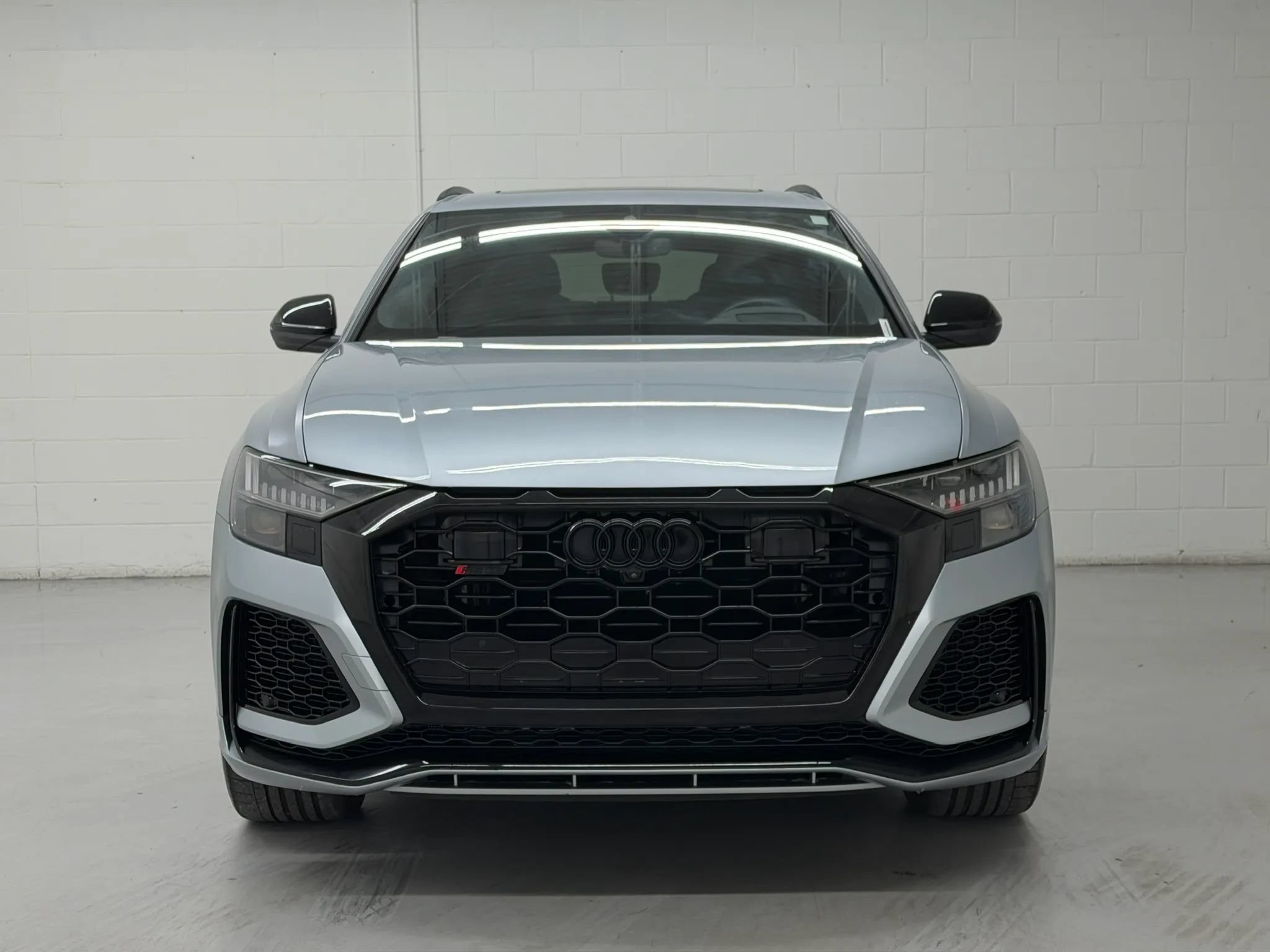 Used 2023 Audi RS Q8 w/ Black Optic Package AWD/4WD image 6