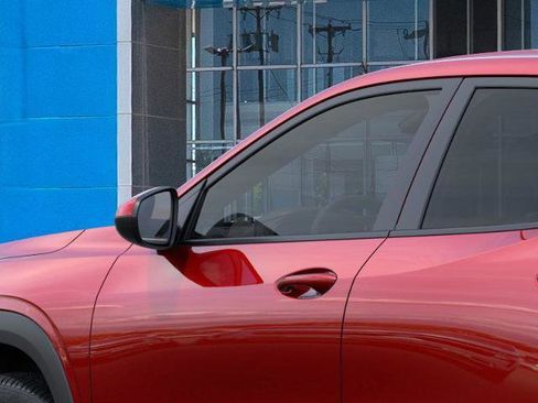 New 2026 Chevrolet Trax LS image 38