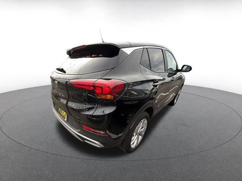Used 2025 Buick Encore GX Preferred AWD/4WD image 12