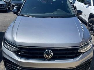 Used 2024 Volkswagen Tiguan SE R-Line AWD/4WD video 1