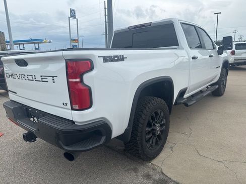 Used 2026 Chevrolet Silverado 2500 LT w/ Trail Boss Package AWD/4WD image 5