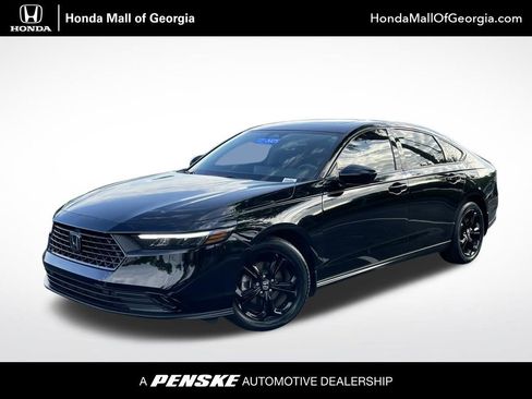 Certified 2025 Honda Accord SE image 1