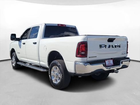 Used 2026 RAM 2500 Big Horn AWD/4WD image 6