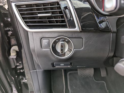 Used 2017 Mercedes-Benz GLS 450 4MATIC image 15