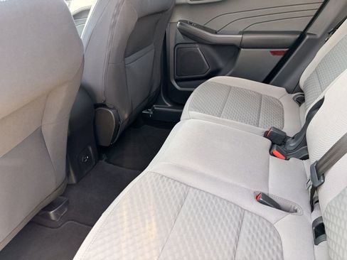 Used 2022 Ford Escape SE FWD image 14