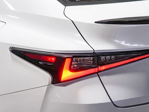 Used 2025 Lexus IS 350 F Sport image 8
