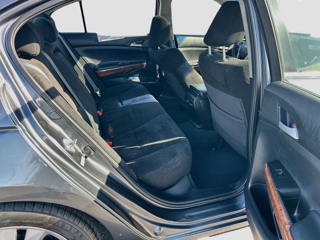 Used 2012 Honda Accord EX image 25