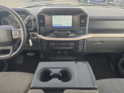 Used 2021 Ford F150 XLT w/ XTR Package image 11
